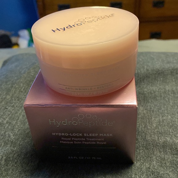 HydroPeptide Hydro-Lock Sleep Mask - Picture 2 of 4